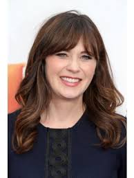 See how to get the look:1. Zooey Deschanel Lange Frisur Wellige Perucke Mit Pony Neue Top Perucken Sale