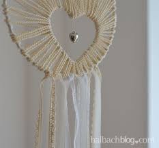 Diy Idee Nicht Nur Zum Valentinstag Traumfanger Basteln Mit Herz I Craft I Bander I Kordel I Spitze I Accessoires I Herz Basteln Traumfanger Basteln Basteln