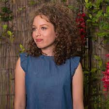 Solano tells us that humidity has a habit of returning hair back to its natural state. What Polyquats Do To Curly Hair According To An Expert Naturallycurly Com