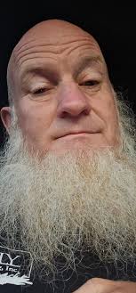 G'day fellow børers, how's hump day going for ya? I've taken advantage of  the dry spell to take a bike out for a ride sans skivvy, didn't find one  yesterday. Fabulous hump