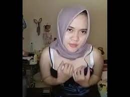 Malay lagi hot ada yang getok pintu ,jadi ke gap. Enoanggra Sexsi Hijab Masturbasi Free Jilbab Porn Videos 295 Tubesafari Com Video Gadis Jilbab Merah Penuh Bernafsu