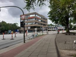 As a private bank based in hamburg, hanseatic bank operates throughout germany. Hanseatic Bank Gmbh Co Kg 6 Bewertungen Hamburg Bramfeld Bramfelder Chaussee Golocal