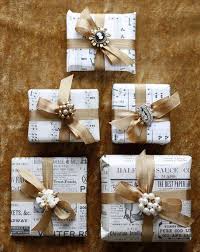 How To Reduce Reuse Recycle And Revamp Your Gift Wrap Gift Wrapping Christmas Gift Wrapping Creative Gift Wrapping