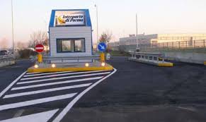 Palazzina doganale, 40010 interport (bologna). Cda Cepim Capitani Presidente Occhi Vice Parma Comunica Blog Parma Repubblica It