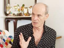 Jun 29, 2021 · ney matogrosso assina com a sony music por redação jornal de brasília 29/06/2021 7h36 artista consagrado e um dos mais importantes nomes da cultura nacional, com mais de 50 anos de carreira, 27 álbuns de estúdio, milhões de discos vendidos e homenageado com um grammy latino honorário, ney matogrosso assinou com a gravadora sony music. Ney Matogrosso Esta Em Isolamento Em Fazenda Em Saquarema E Da Entrevista Polemica A Canal Do Youtube Plantao Dos Lagos