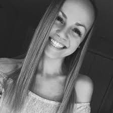 Cassandra Lapointe✨ (casslapointe)