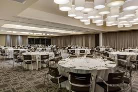 ≼ Fire And Ice Menlyn 4⋆ ≽ From R2496