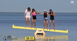 Ce mardi 3 mars, les fans de pékin express retrouveront stéphane rotenberg et les candidats pour le second épisode de cette quinzième édition anniversaire. Pekin Express 2020 Quelle Audience Pour M6 Et Le Retour Sur La Route Mythique Toutelatele