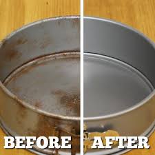 The Easiest Rust Remover A Bottle Of Coke Wadded Up Foil Https Www Hometalk Com 20259131 T How To Remove Rust Homemade Cleaning Products Cleaning Hacks