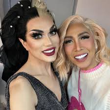 TWO QUEENS IN ONE FRAME Fil-American drag queen Manila Luzon shares a photo  with the “Unkabogable” star Vice Ganda, during her guesting