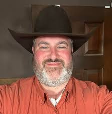 Antonio Kinsey's Instagram, Twitter & Facebook