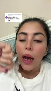 Sara Esposito's Instagram, Twitter & Facebook