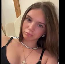 Hi all, I'm new to the area and will be looking for a good groomer for my  cockapoo pooch, recommendations would be hugely appreciated, happy to  travel if needed