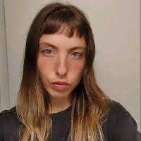 Serena Ponce's Instagram, Twitter & Facebook