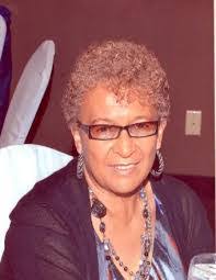 Sheena Givens's Instagram, Twitter & Facebook