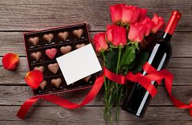 Repas, chocolats, fleurs, cadeaux... Nos idées pour fêter la Saint Valentin  à Lille | Lille Actu