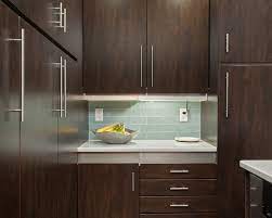 Laminate for kitchen cabinets to possess a subtle and natural look, glossy finish laminates are the ones to look. 7 Maintenance Free Laminate Kitchens That Look Just Like Wood