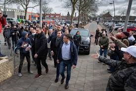 Baudet is a french surname. Heel Urk Deelt Bericht Over Rol Burgemeester In Proces Baudet Gemeente Kijk Uit Nepnieuws Urk Destentor Nl