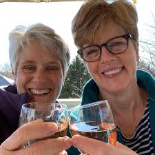 Laura Wold (@laurawoldauthor) • Instagram photos and videos