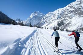 Die region rund um den achensee ist im winter ein riesiger abenteuerspielplatz und wir verraten dir die besten abenteuer und die gemütlichsten unterkünfte! Appartements Kinigadner In Pertisau Am Achensee In Tirol Austria Winter