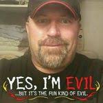 Steven Biggar's Instagram, Twitter & Facebook