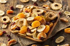Comment Faire Des Fruits Secs Techniques Bienfaits Et Calories Recettes Nourriture Deshydratee Recettes Crues Idees De Collations