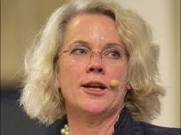 Laura Tingle's Instagram, Twitter & Facebook