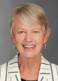 Laurie Lunsford's Instagram, Twitter & Facebook