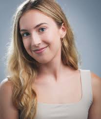 A heartfelt congratulations to @schoolofcb student Emily Farrow