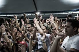 Rio de janeiro's municipal council voted to impeach the city's mayor, marcelo crivella, on tuesday for alleged improbity in extending advertising contracts without public bidding last year. There Will Be No Evictions Rio Das Pedras Wins One Battle Faces Another Rioonwatch