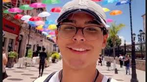 Breaking Bad child star hasnt been cast in a single movie or TV show for  nearly a DECADE | Daily Mail Online