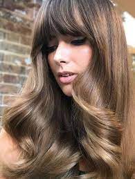 16 Haircuts That Are Going To Be So Popular In 2019 Long Hair With Bangs Brushed Out Curls Long Layered Hair