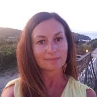 Lisa Mahnke's Instagram, Twitter & Facebook