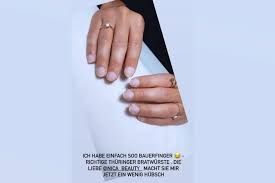Fans munkelten schon da, dass die beiden sich verlobt haben, immerhin glitzerte ein auffälliger ring an sarahs hand. Sarah Lombardi Ist Sie Mit Julian Buscher Verlobt Gala De