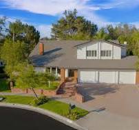 916 N Malden Ave