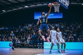 EC Matthews and Donovan Clay inspire Sheffield Sharks to barnstorming win  over Bristol Flyers