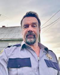 David James Elliott (@djameselliott) • Instagram photos and videos