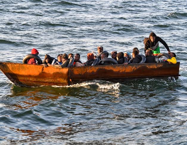 Nearly 8,000 people died or disappeared on migration routes in 2025: IOM | News | Al Jazeera
