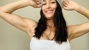 The total 'total bellas' airs thursdays on e! 4 5 Kilo Mehr Nikki Bella Gibt Ein After Baby Body Update Promiflash De