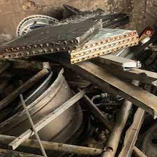 Sebak syukur dapat hadiahkan pakcik kaki sebelah tiada yang tinggal bawah jambatan jual besi sebuah motor roda tiga. Besi Buruk Di Cheras Scrap Metal Cheras Pattu Metal Pme Bottle Can Redemption Center In Desa Tun Razak Cheras