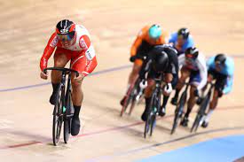 In a typical men's race, a pacemaker leads. Uci Track Cycling On Twitter Men S Keirin First Round Top 2 From Each Race Made It Through But The Others Will Have The Chance To Qualify In The Repechage Round