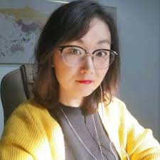 分享6个初级又超级实用，还特别重要的PPT，为什么讲初级呢，因为关系到的有注册账号的一些细节；重要是因为很多一万粉照样会被封，所以注意事项是必须知道的。 