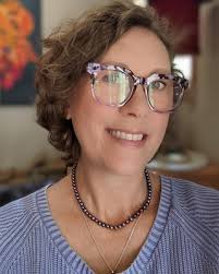 Dana Mortensen's Instagram, Twitter & Facebook