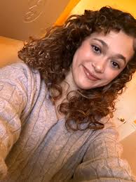 Hi my name is Laylani, I just moved to Roanoke not too long ago and am in  search for a new nannying job. I'm looking to work full-time at minimum  $18/hr. I