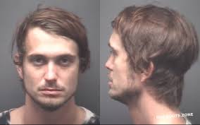 MCKENZIE CARL DALTON 04/08/2022