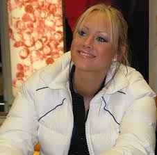 Natasha Thomas (singer)