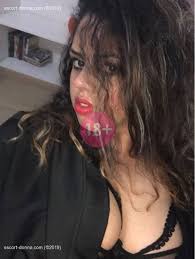 Escort Firenze, Donna Massaggiatrice Bomba Sexy Massaggio Prostatic