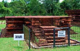 Situs candi muara takus yang terletak di desa muara takus, kampar, riau, merupakan peninggalan sejarah yang sangat berharga dan menjadi bagian dari kerajaan. Candi Muara Takus Jejak Peninggalan Agama Budha Di Bumi Melayu Kelana Riau