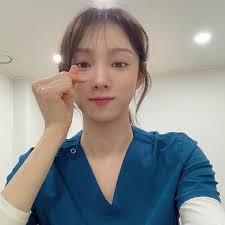 Lee Sung Kyung 이성경