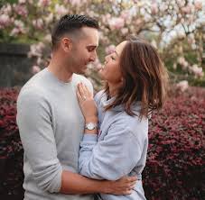 Wie announced thursday that she is pregnant with her first child, with husband jonnie west. Michelle Wie Now Preparing For Motherhood Dog Leg News